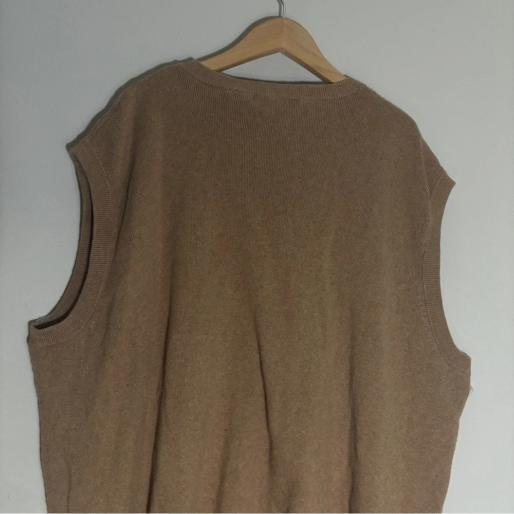 Saddlebred V-Neck Tan Sweater Vest 100%cotton